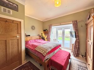 Photo 17- click for photo gallery